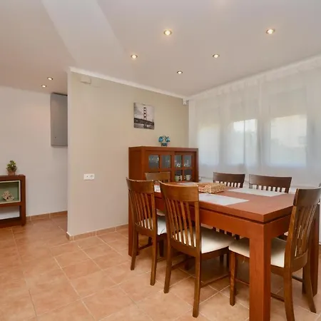 Apartamento 2 Hab, 2 Wc, Wifi, Ac